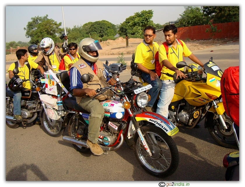 Manali to Leh by road 
