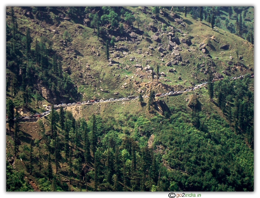 Manali to Leh by road 