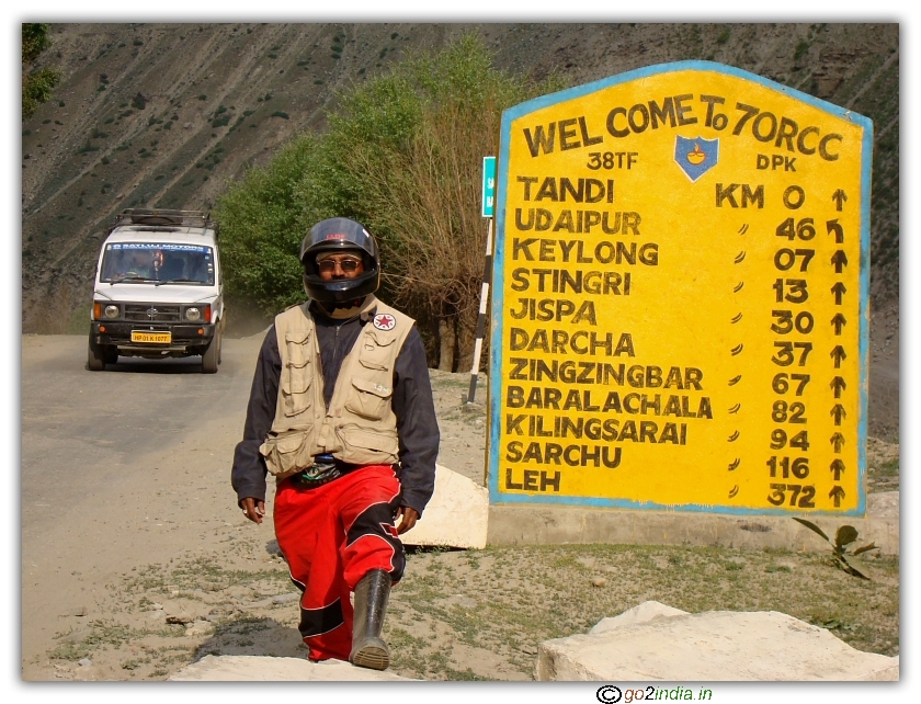 Manali to Leh by road 
