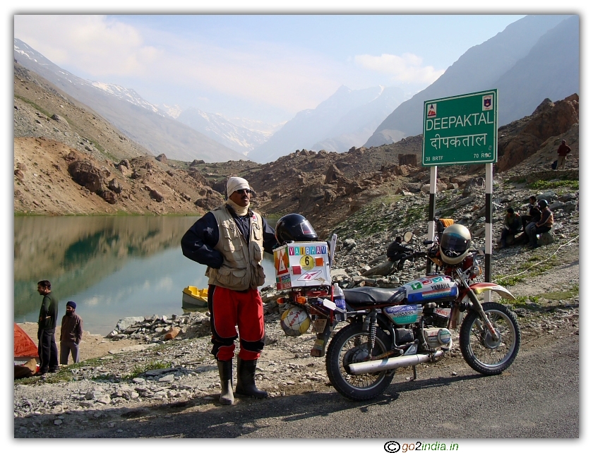 Manali to Leh by road 