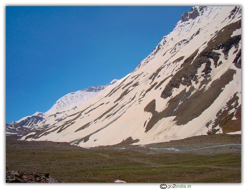 Manali to Leh by road 