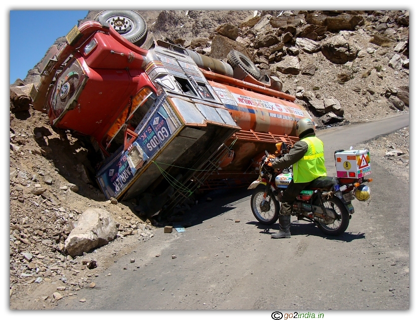 A lorry upside down - on the way to Leh