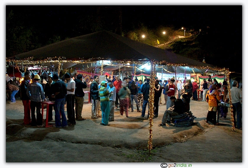 Center place for food at base camp kasol