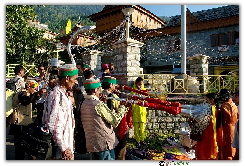 traditional trumpet blowing during Dasahara festival at Sarahan