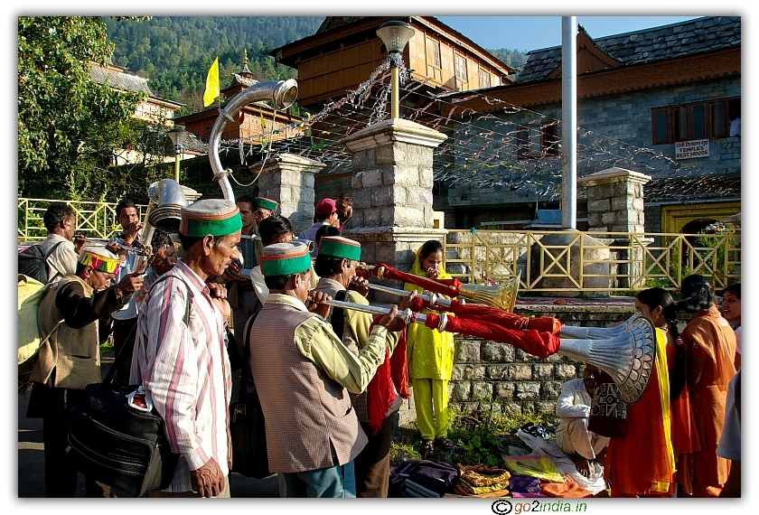 traditional trumpet blowing during Dasahara festival at Sarahan