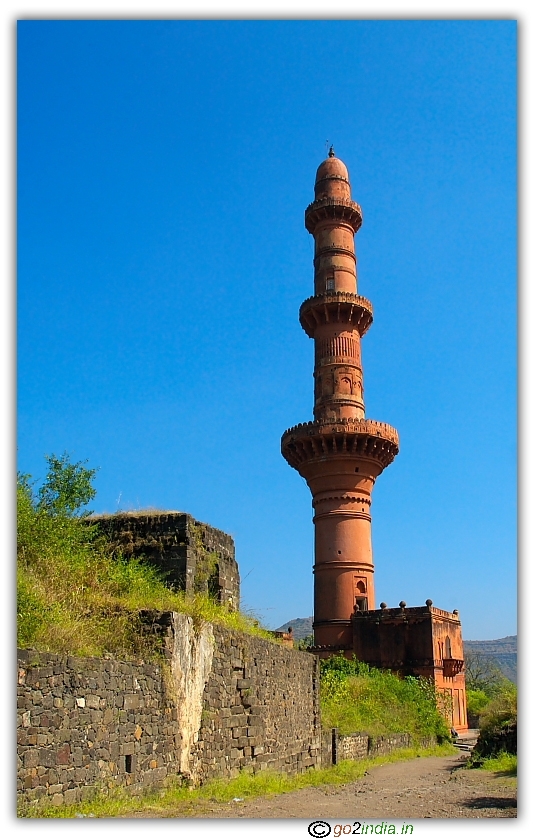 Minar at Daulatabad fort 