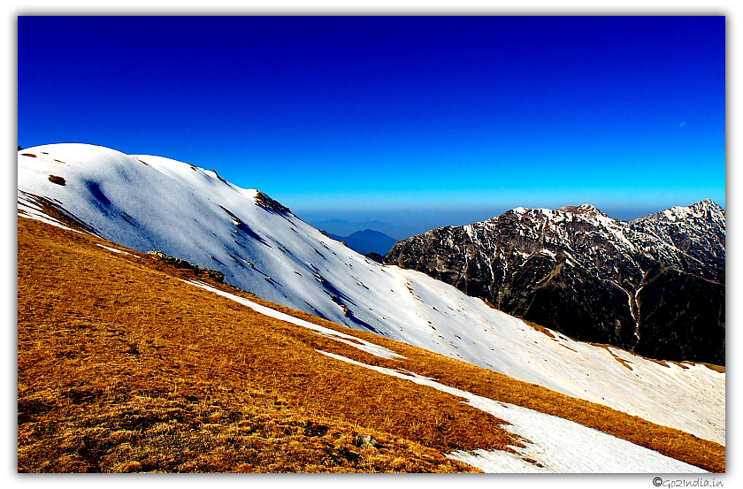 Landscape at Sarpass peak