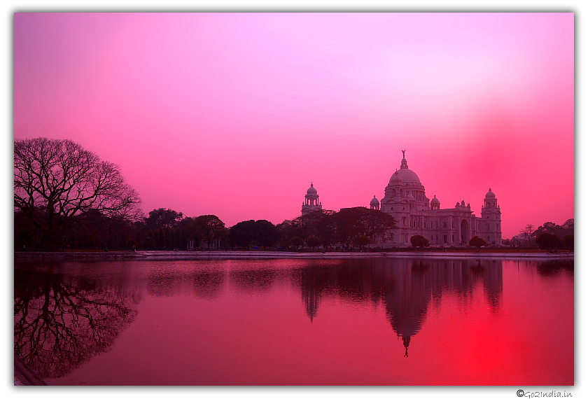 Victoria Memorial in the evening