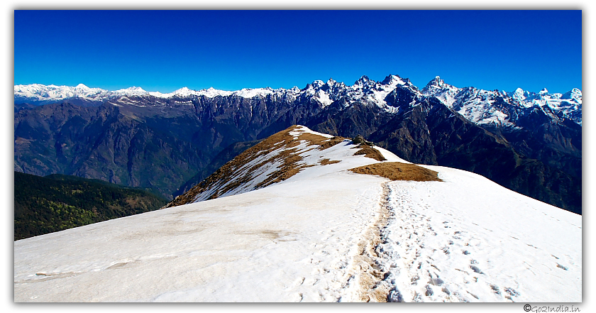 Trekking at Sarpass