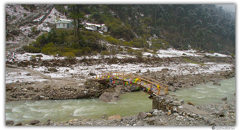 Bridge over the river Lachung to reach hot spring at Yumthang valley