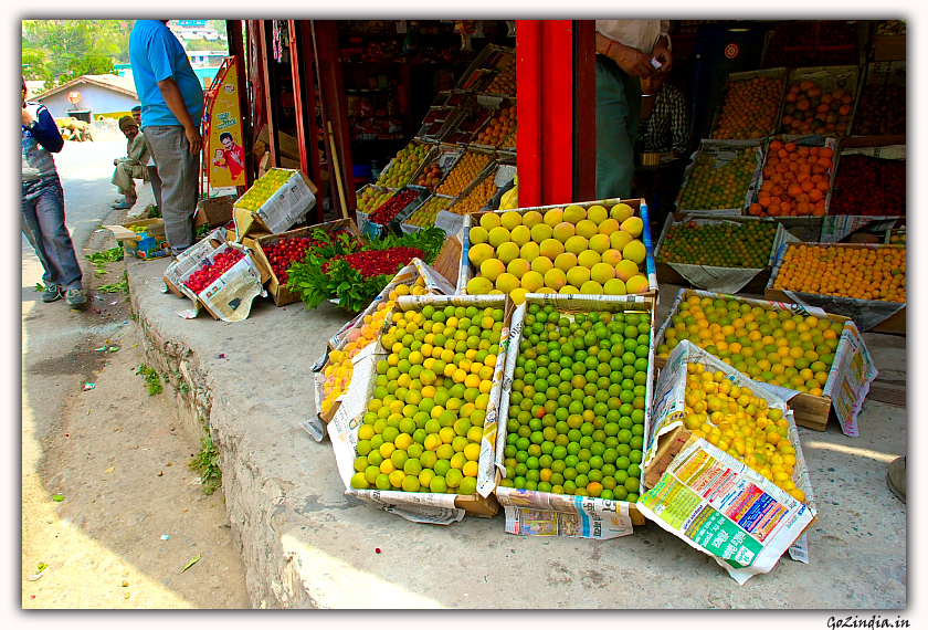 Local fruits being sold at wholesale at Nainital