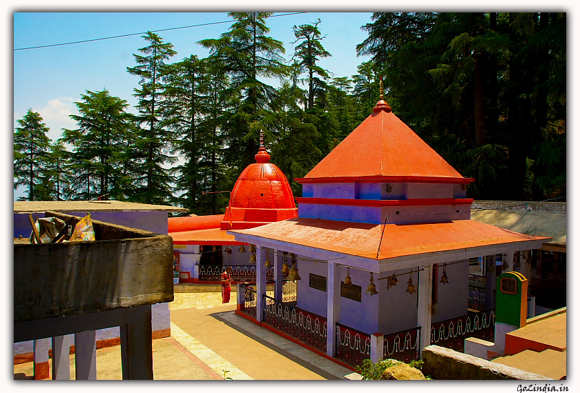 A local temple near to Jageshwar