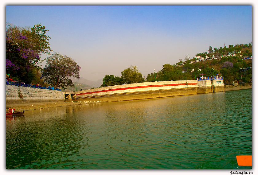 Another angle view of the Bhimtal lake