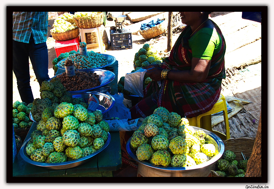 Custard apples being sold at the checkpost @100rs/basket