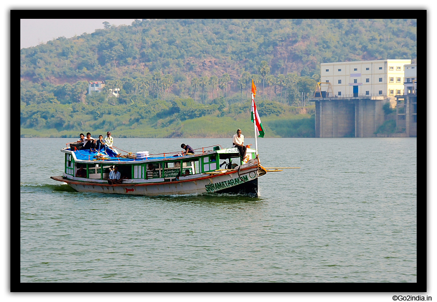 Local transport by river 