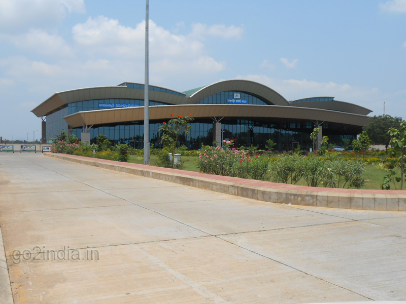 Rajahmundry airport at Madurapudi 