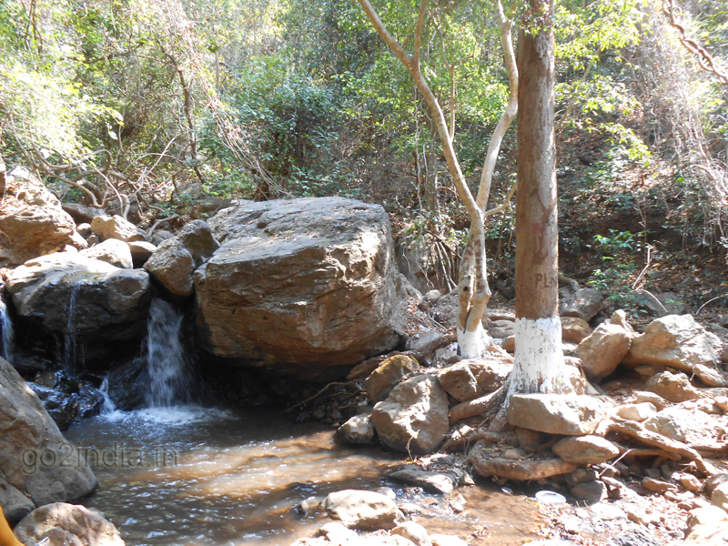 Small water falls on the way to main waterfall 