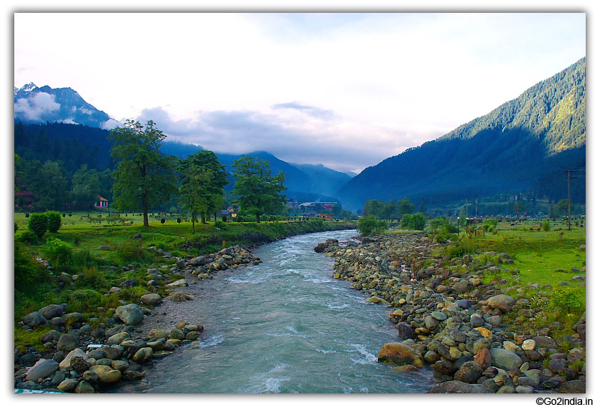 Lidder river in Pahalagam