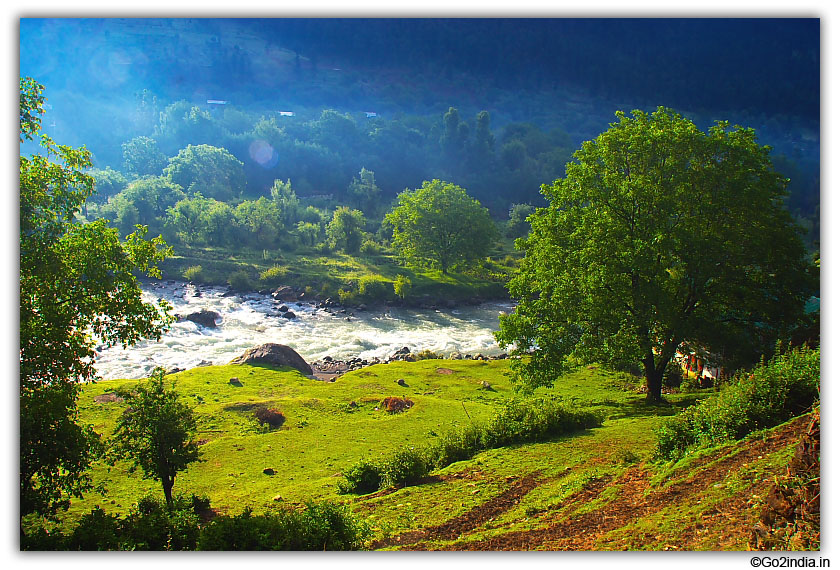 Reiver flowing at Pahalgam by the side of the road
