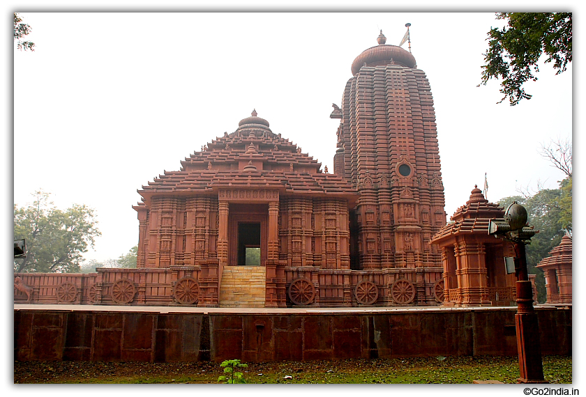 Gwalior sun temple from side