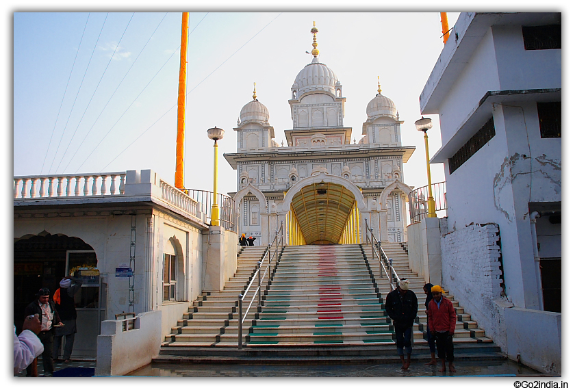 Marble stone is used for construction of Gurudwara inside Gwalior fort