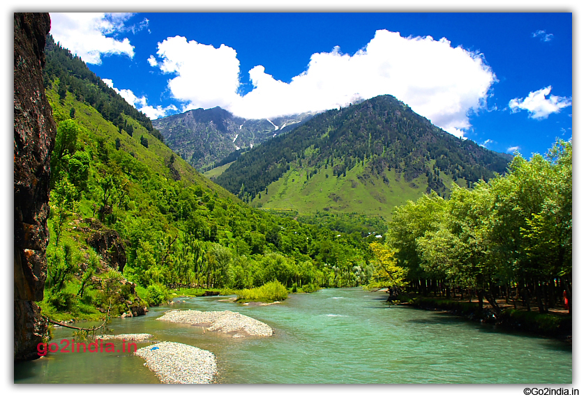 Green water or Leader river at Betaab valley