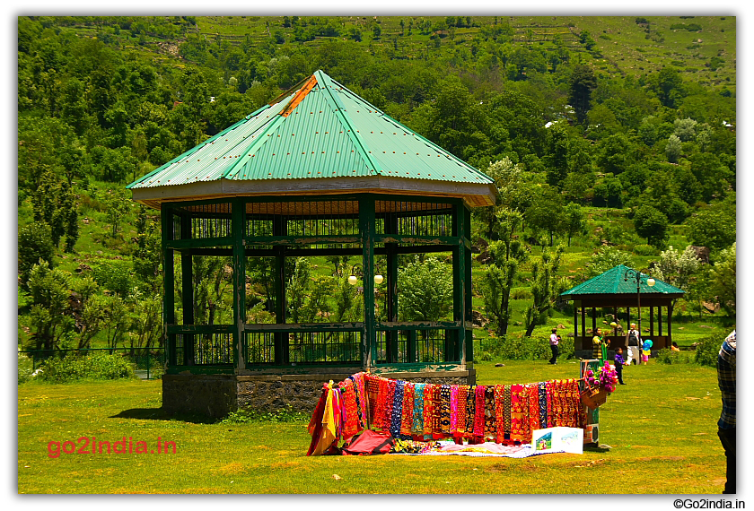 View ponits and dress for tourist 