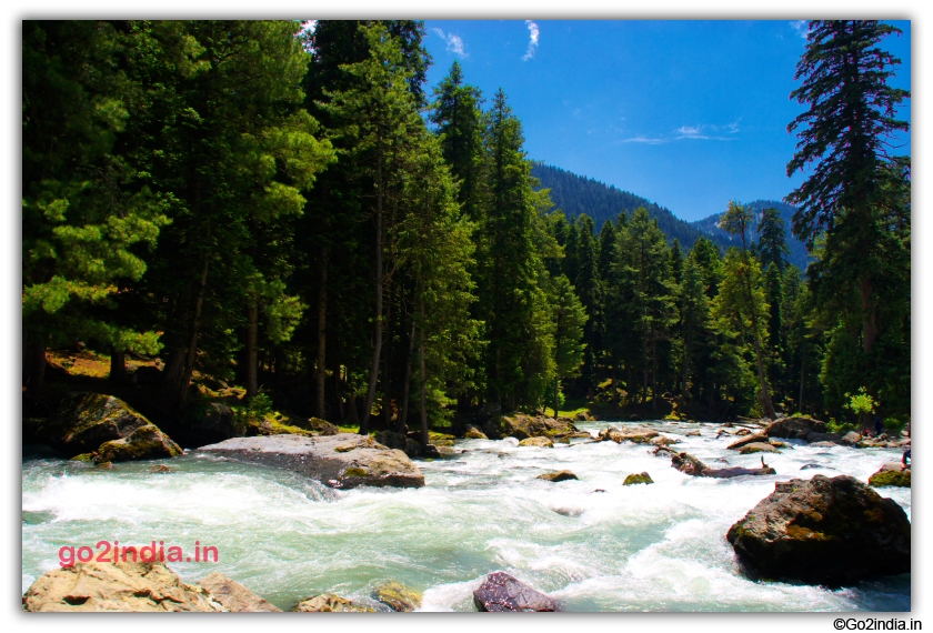 Water and stones in Betab valley