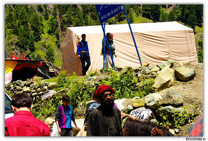 People at Chandanwari