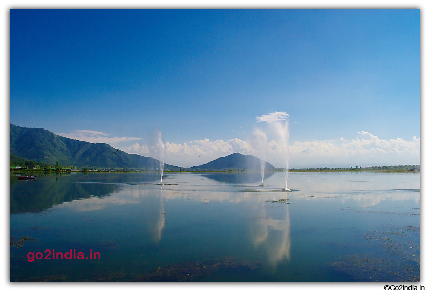 water fountatins at Dal Lake Srinagar