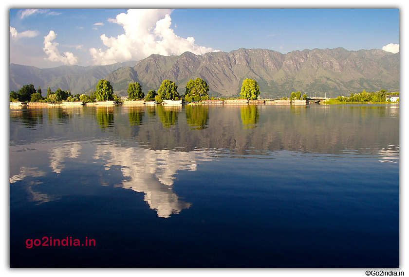 Houseboat and water of the Dal Lake