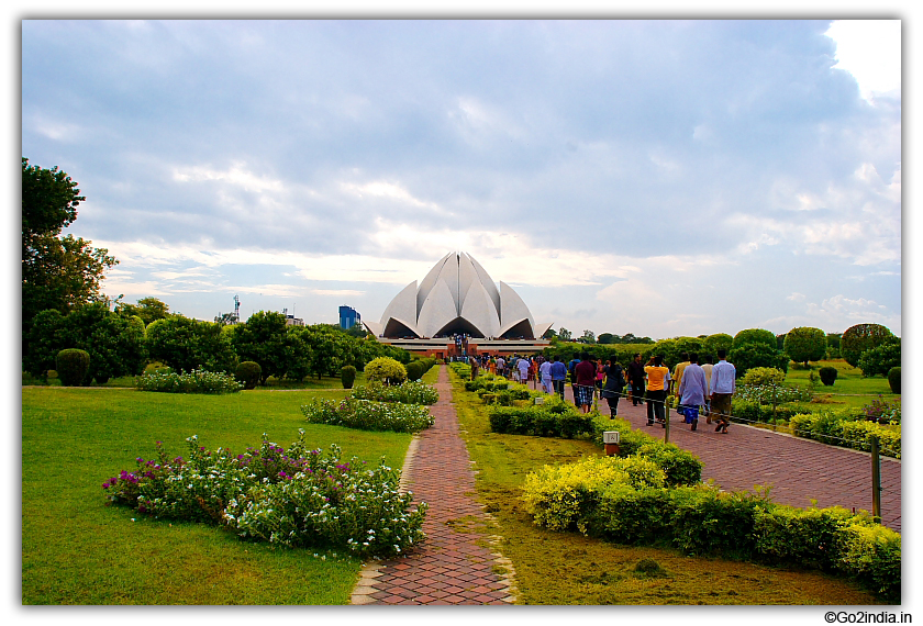 More pools around temple at Delhi