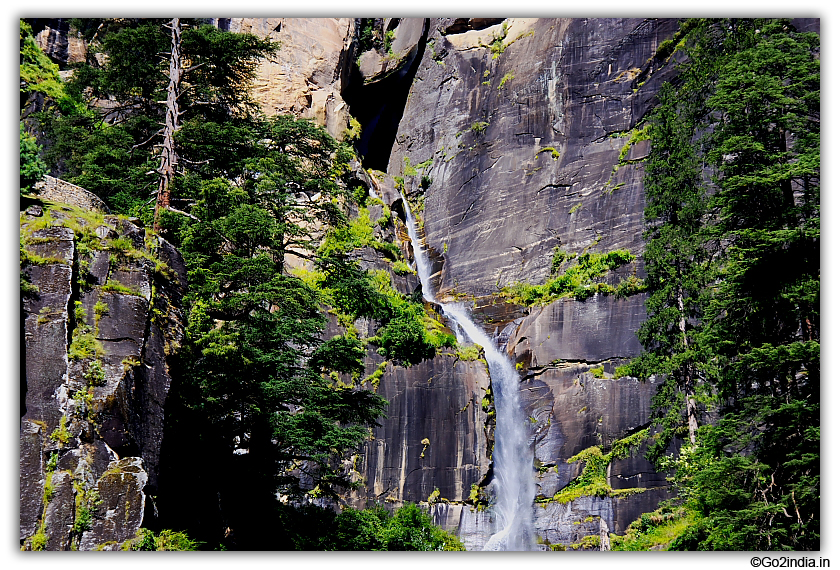 Jogini waterfall near Manali