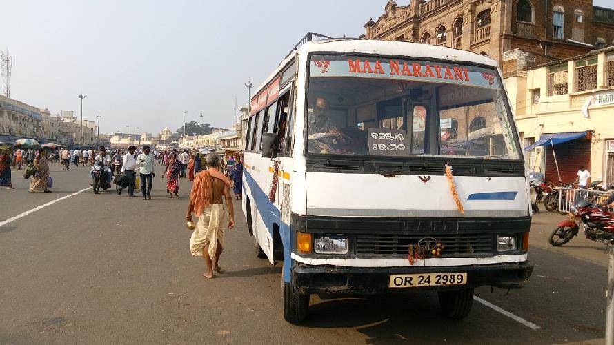 local bus at Puri temple to take you to nearest inter city bus stand. 