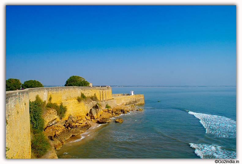 Diu Fort 