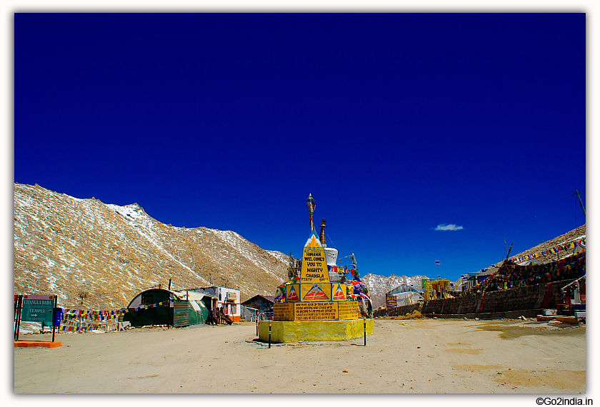 Changla Pass on the way to Pangong Lake