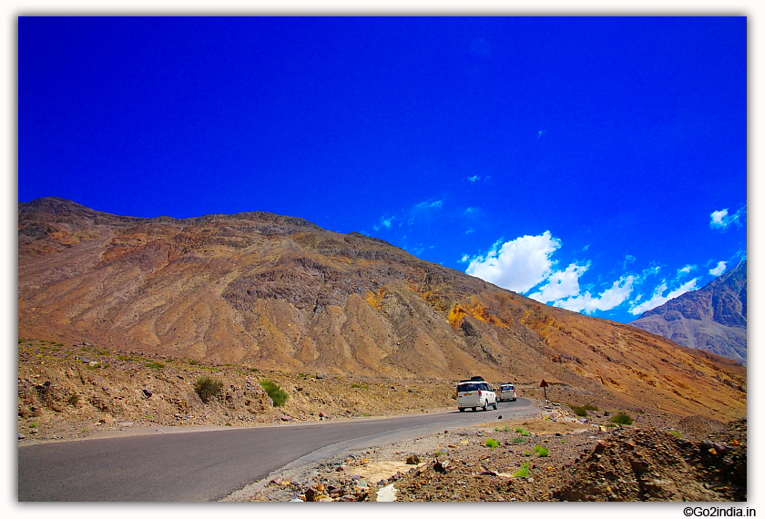 Nubra valley road 