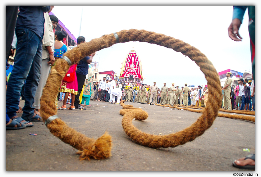 Car Festival rope connected to chariots 