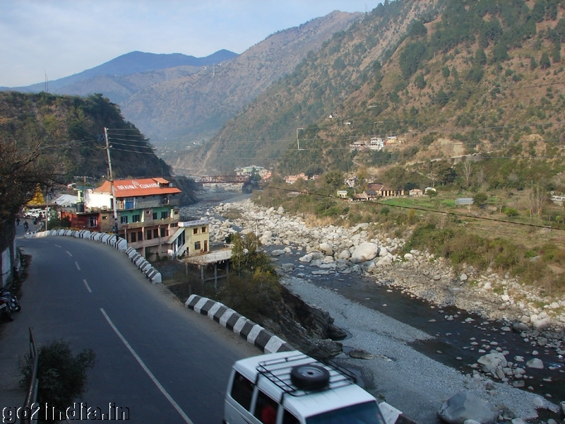 Mangla side road of Chamba