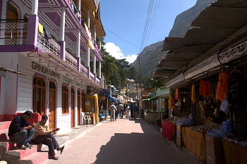 Market shops at Gangotri