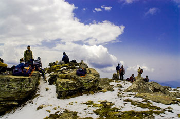 Kedarkanth peak at 12500 ft